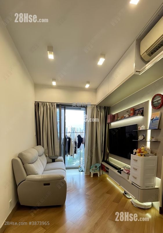 The Wings Sell 2 Bedrooms , 1 Bathroom 551 ft²