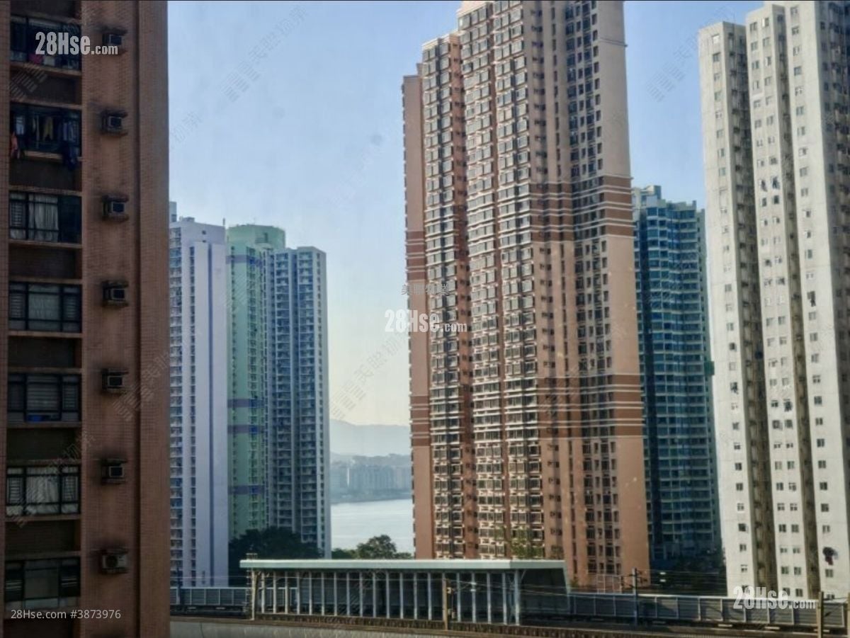 新港城 租盘 3 房 , 1 浴室 519 平方尺