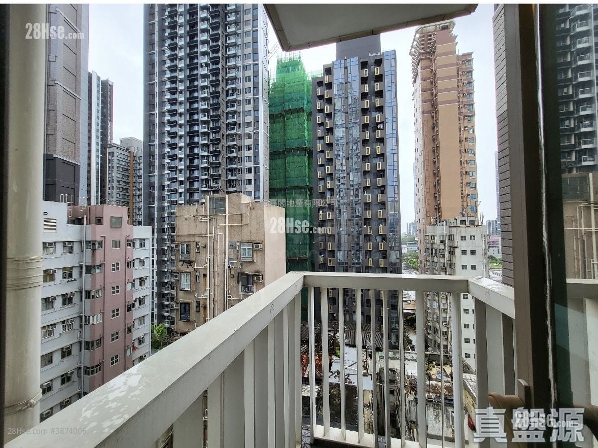 Trinity Towers Sell 1 Bedroom , 1 Bathroom 362 ft²