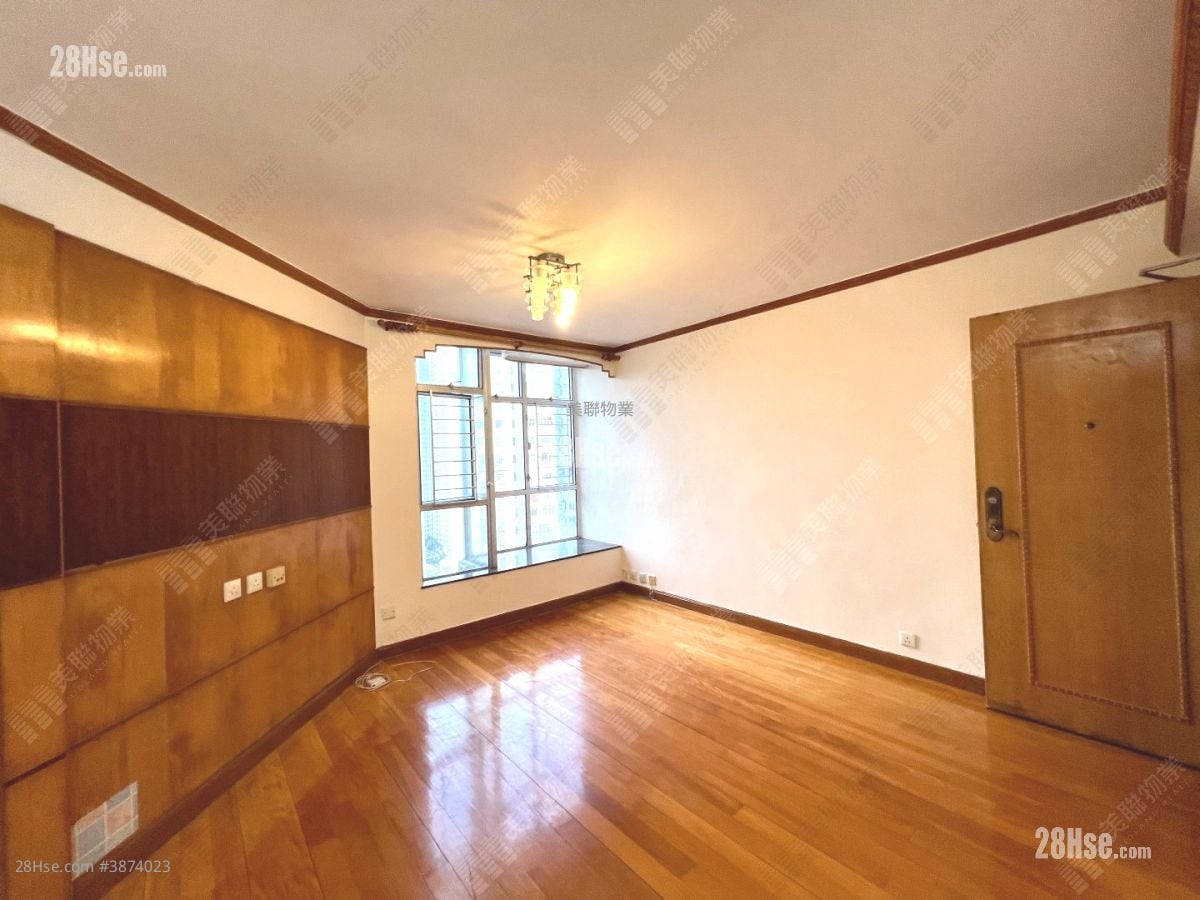 Sceneway Garden Sell 2 Bedrooms , 1 Bathroom 537 ft²
