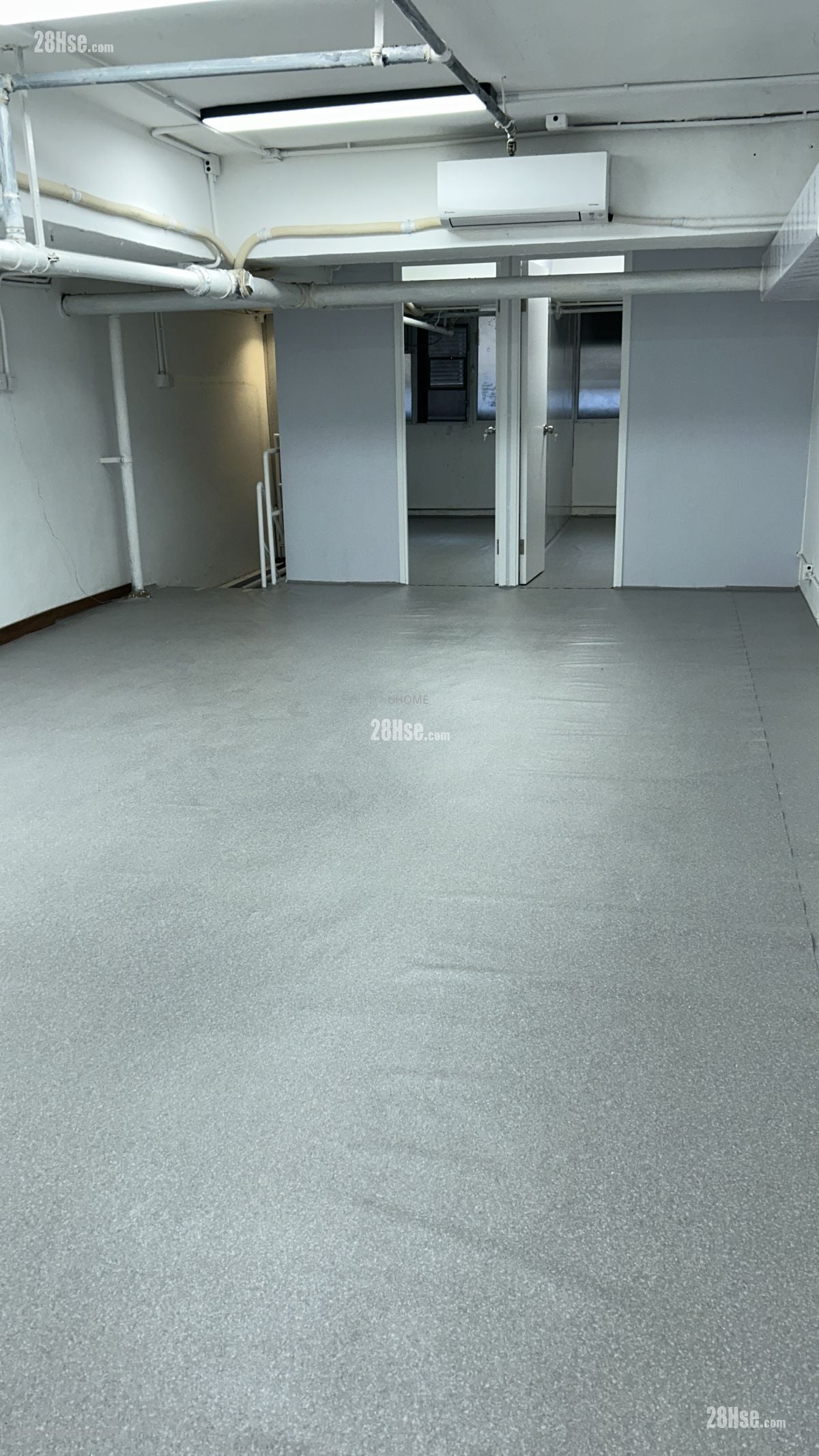 Sunglow Building Rental 3 Bedrooms , 1 Toilet