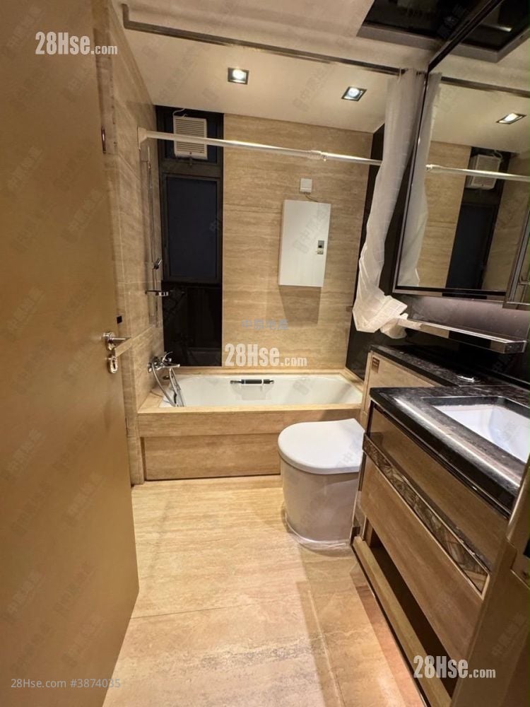 The Wings Sell 3 Bedrooms 826 ft²