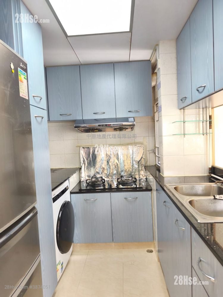 Tsuen King Garden Sell 3 Bedrooms 577 ft²