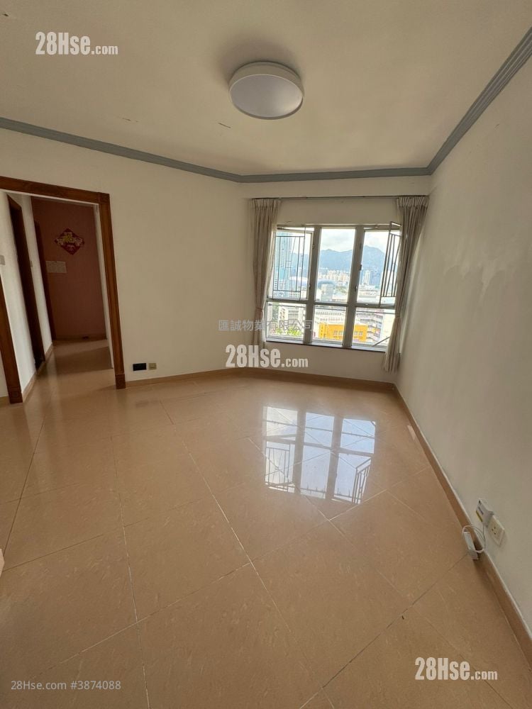 Bailey Garden Sell 467 ft²