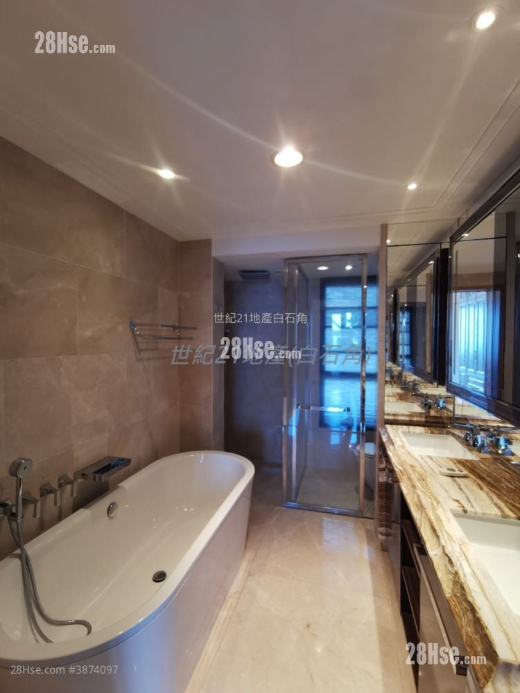 Providence Bay Rental 4 Bedrooms , 2 Bathrooms 1,696 ft²