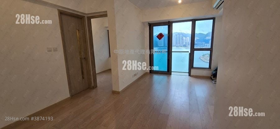 Sea To Sky Sell 3 Bedrooms , 2 Bathrooms 763 ft²