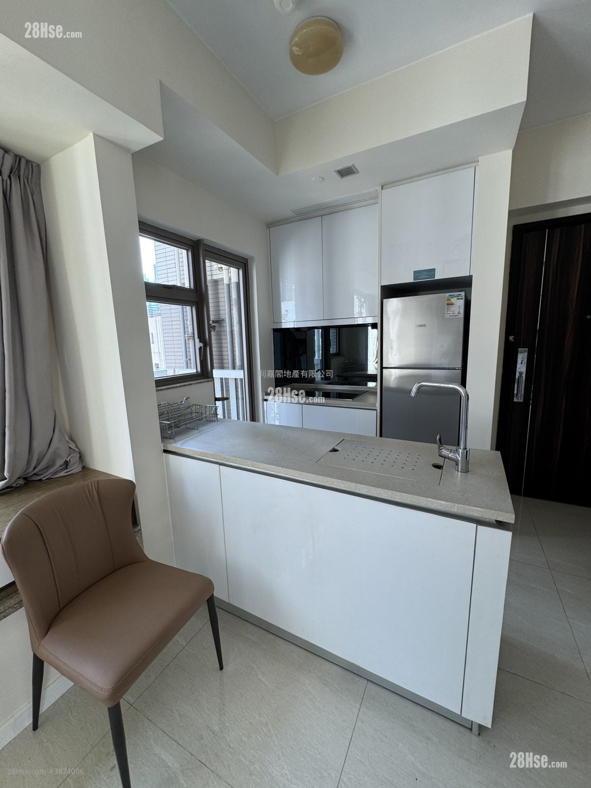 Trinity Towers Sell 1 Bedroom , 1 Bathroom 362 ft²