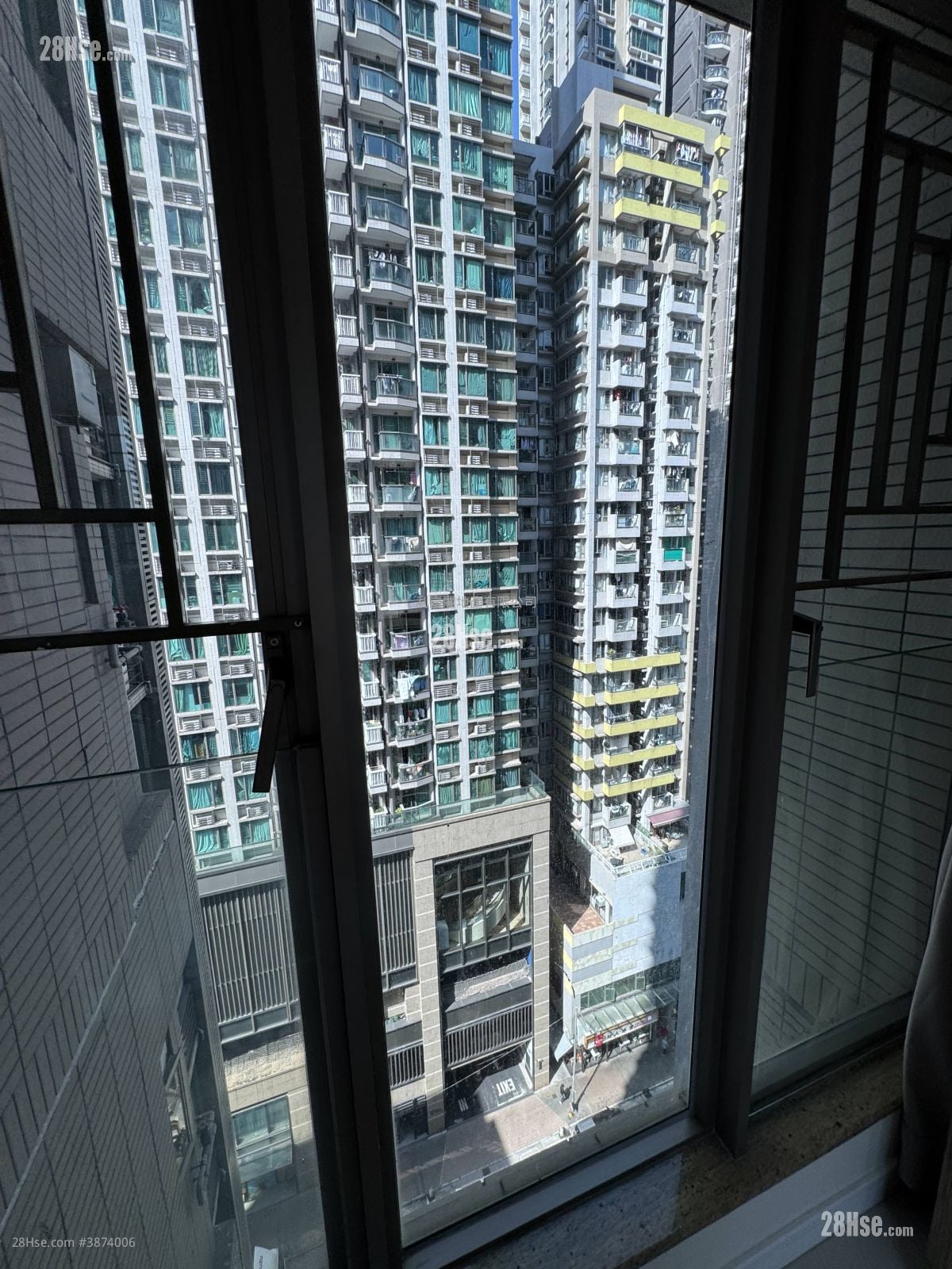 Trinity Towers Sell 1 Bedroom , 1 Bathroom 362 ft²
