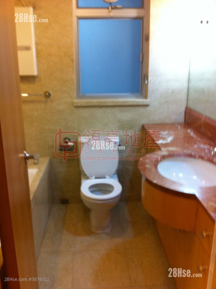 The Waterfront Rental 3 Bedrooms , 2 Bathrooms 948 ft²
