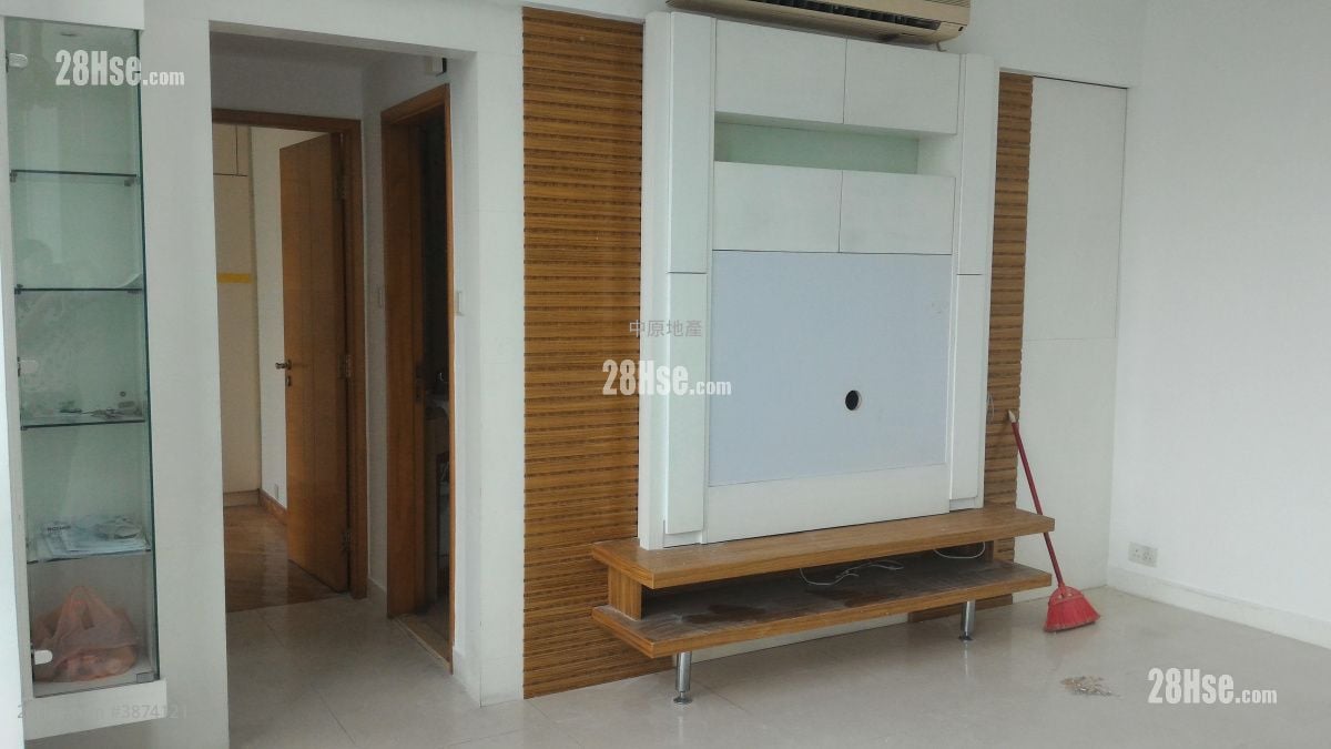 Tierra Verde Sell 3 Bedrooms , 1 Bathroom 1,075 ft²