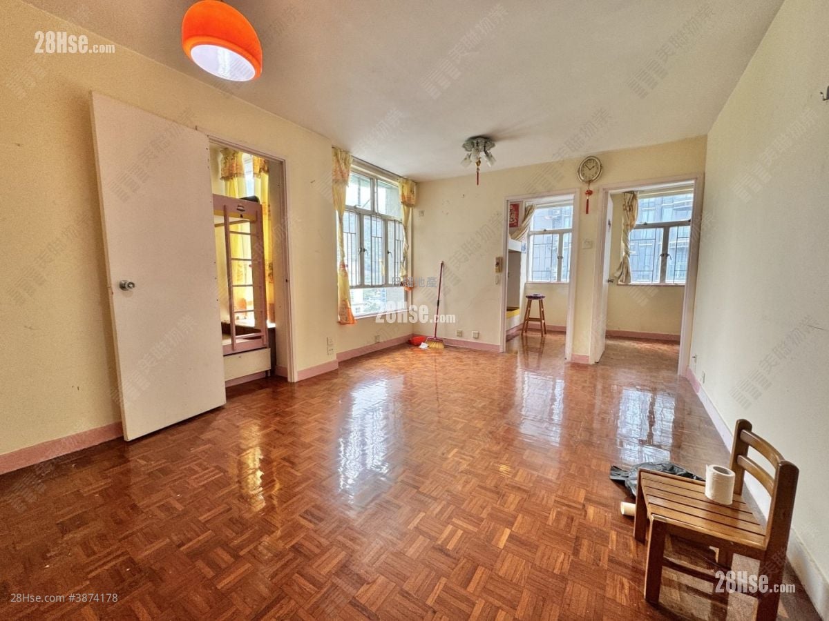 Taikoo Shing Sell 3 Bedrooms , 1 Bathroom 489 ft²