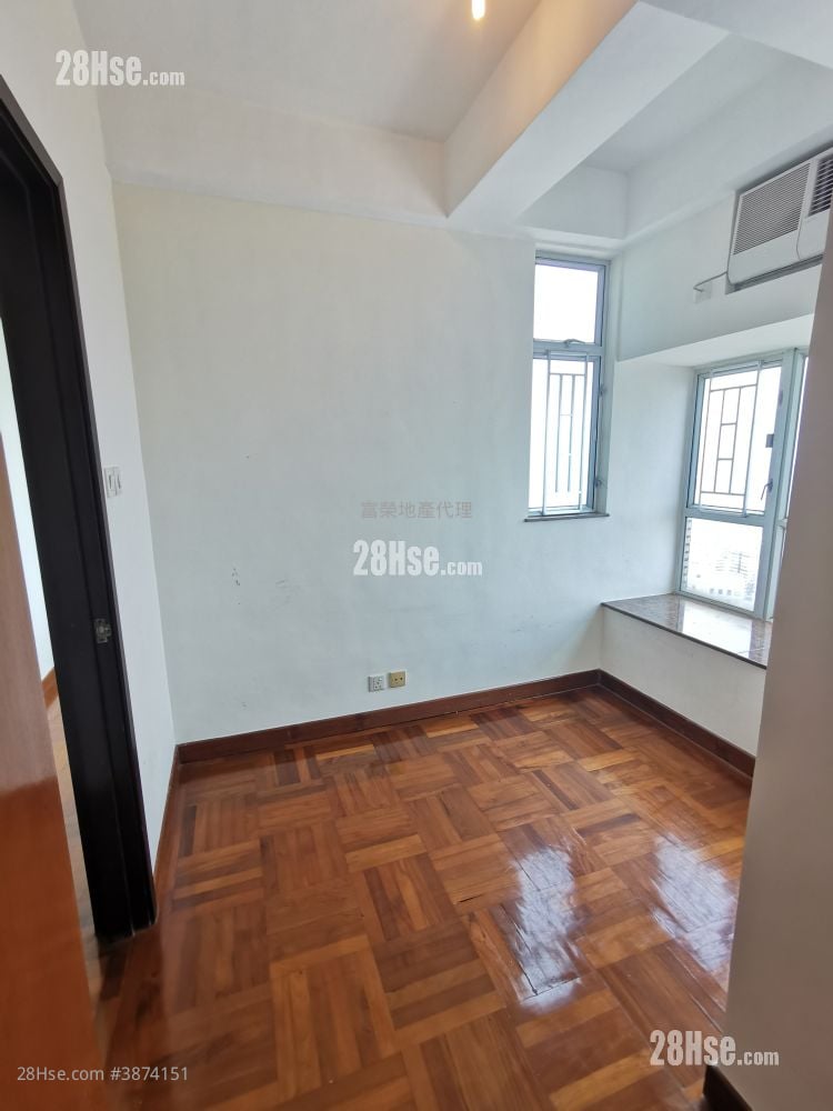 Flourish Mansion Rental 3 Bedrooms , 2 Bathrooms 584 ft²