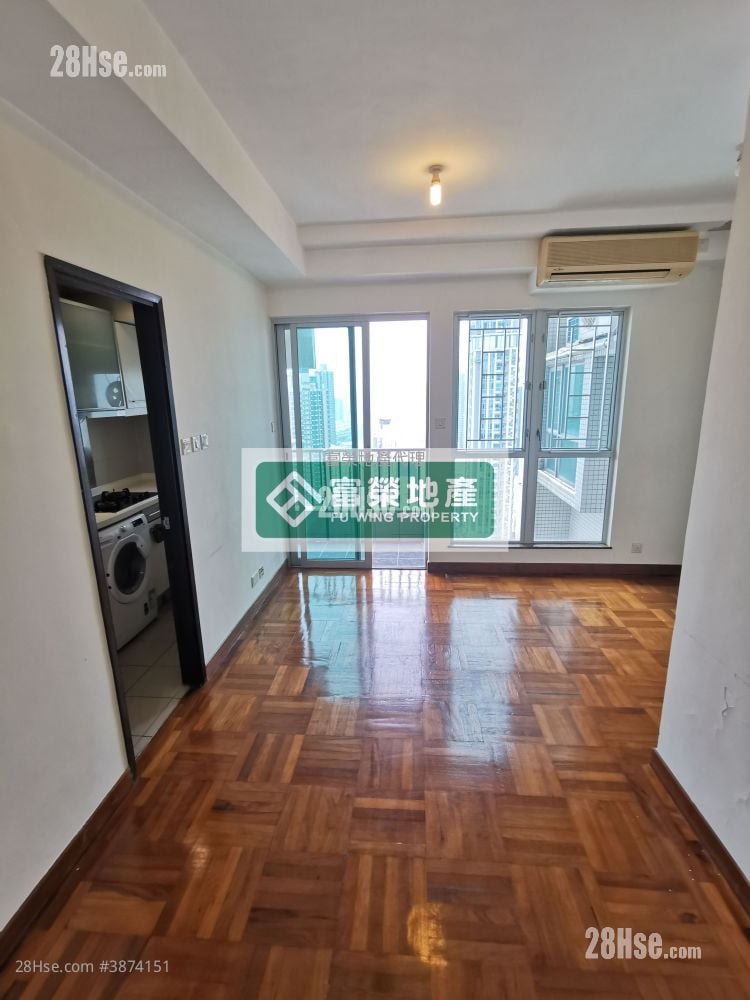 Flourish Mansion Rental 3 Bedrooms , 2 Bathrooms 584 ft²