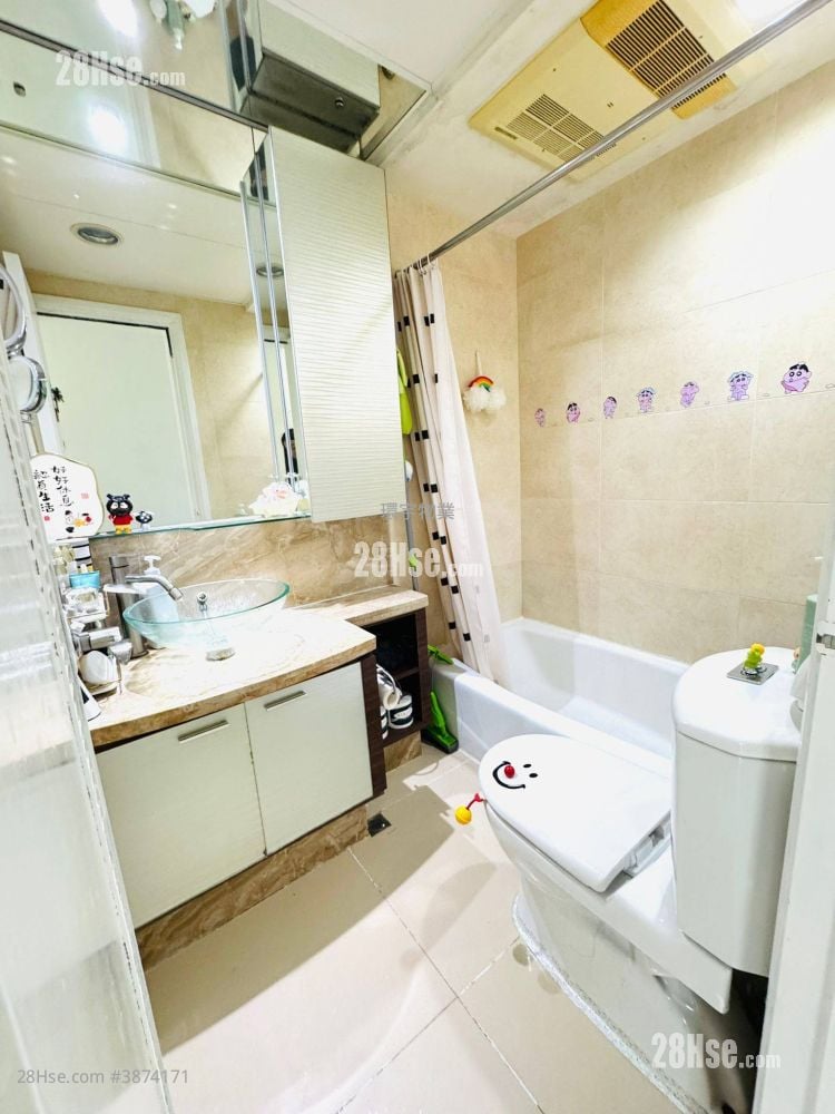 Chelsea Court Sell 2 Bedrooms , 1 Bathroom 471 ft²
