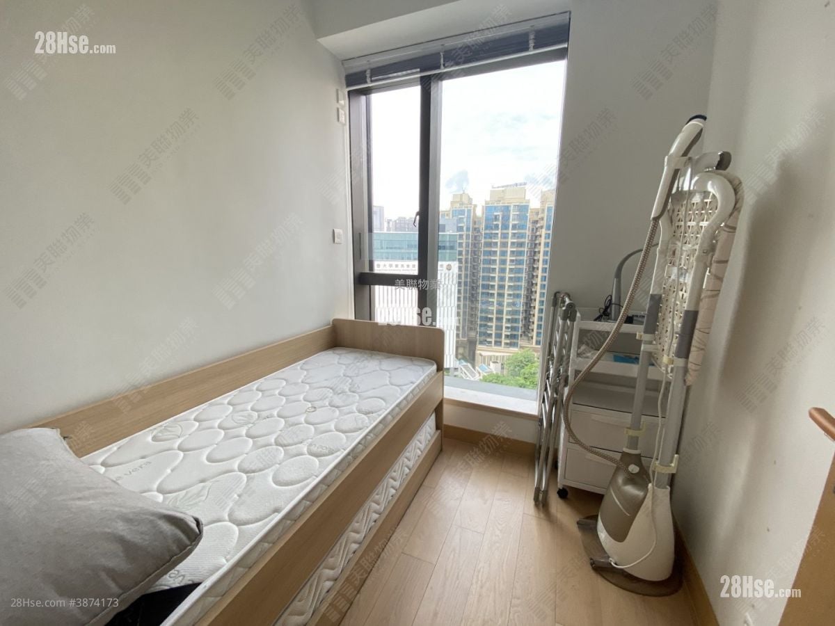 One Homantin Rental 2 Bedrooms , 1 Bathroom 501 ft²