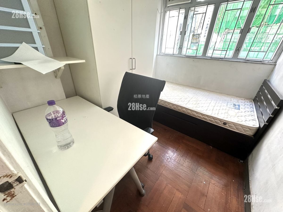 Wing Hing Building Sell 2 Bedrooms , 1 Bathroom 357 ft²