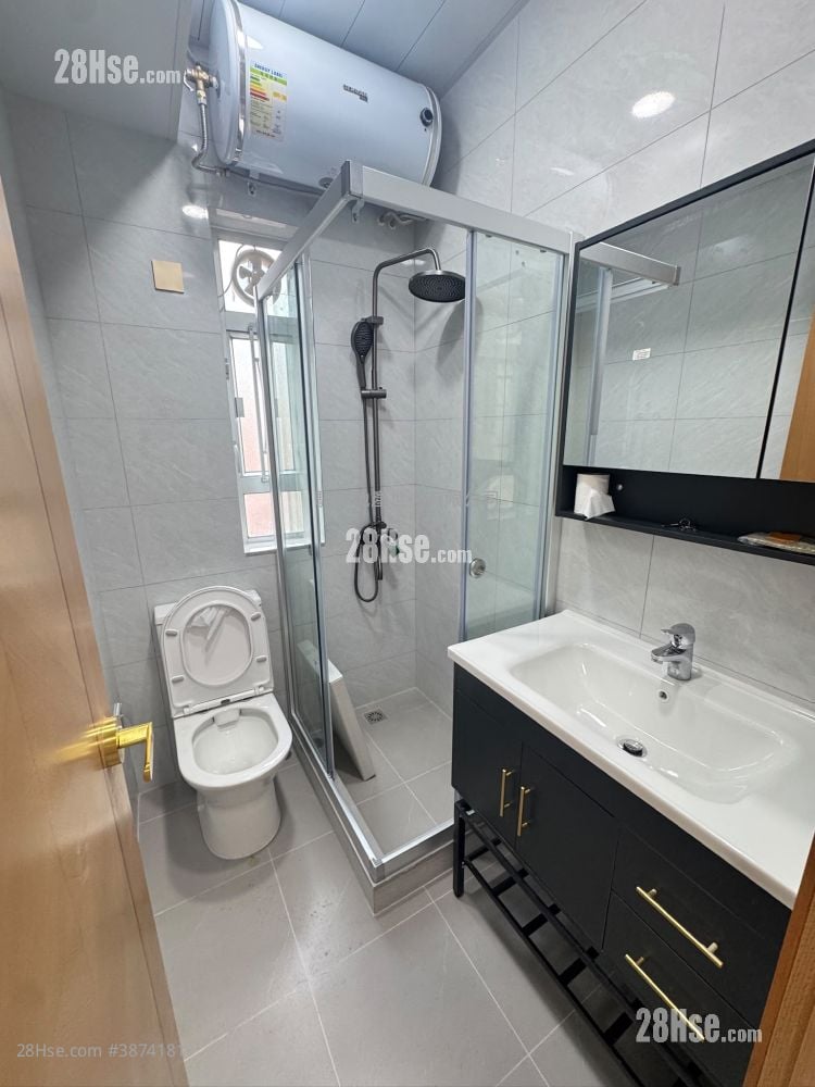 Vincent House Rental 2 Bedrooms , 1 Bathroom 401 ft²