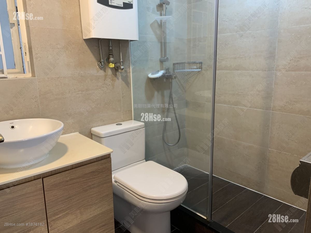 Parc Oasis Rental 3 Bedrooms , 2 Bathrooms 559 ft²