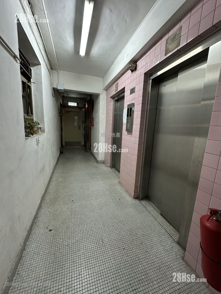Wing Hing Building Sell 2 Bedrooms , 1 Bathroom 357 ft²