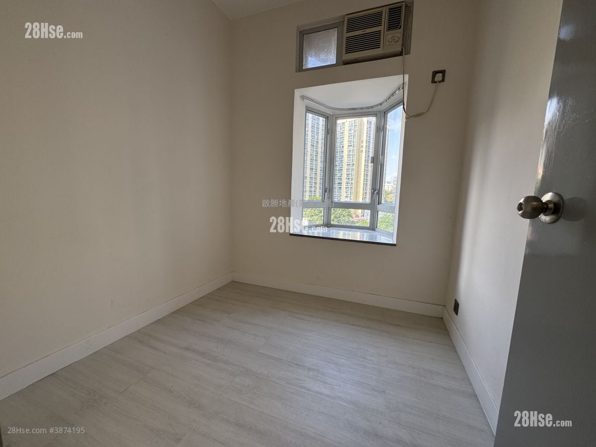 Mayfair Gardens Sell 2 Bedrooms 401 ft²