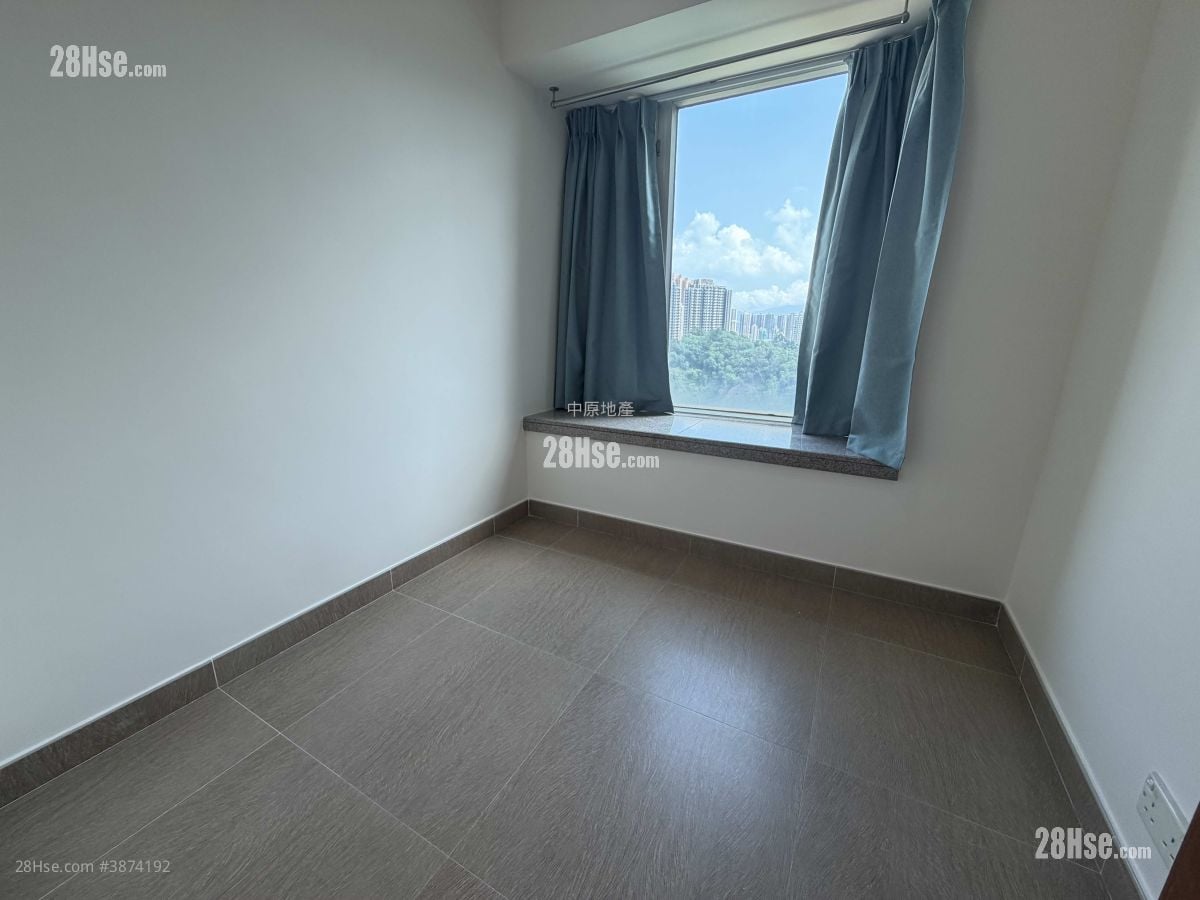 bedroom 1: Parkland Villas Rental 3 Bedrooms , 2 Bathrooms 575 ft²