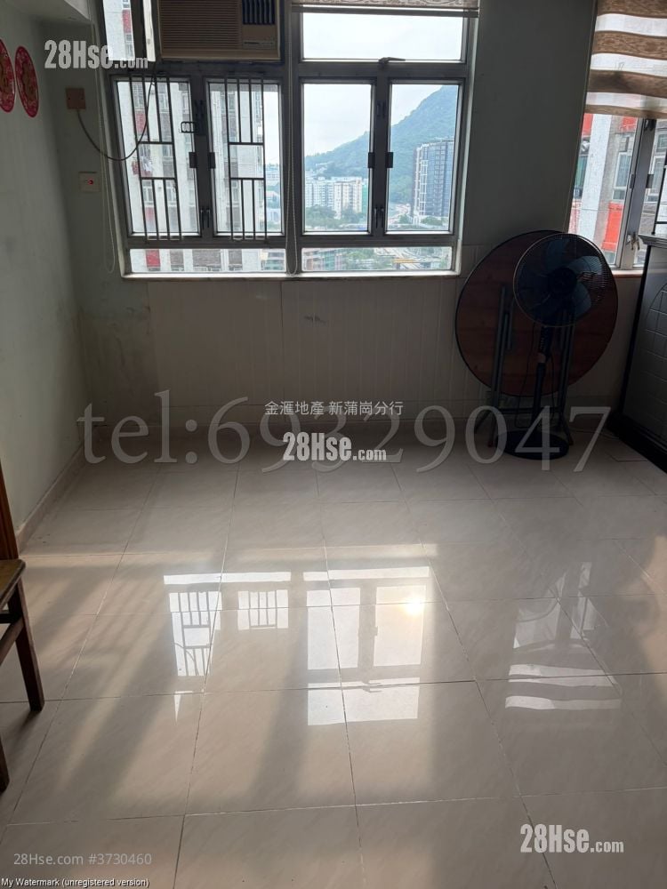Tin Ma Court Sell 2 Bedrooms , 1 Bathroom 415 ft²