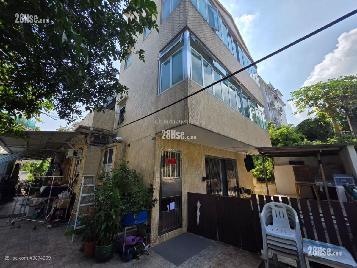 Village Sell 1 Bedroom , 1 Bathroom 392 ft²
