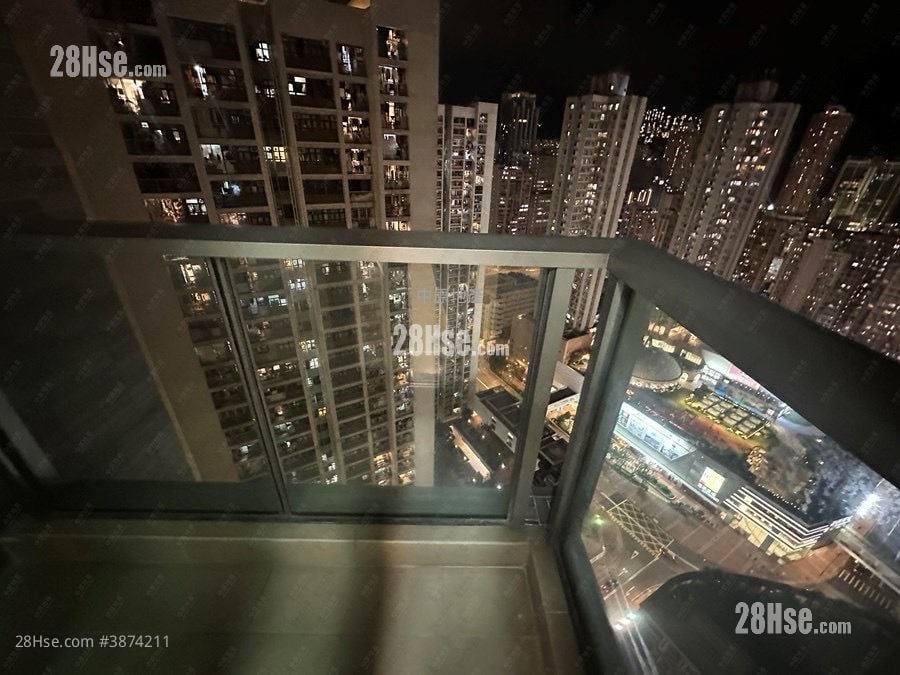 Parc City Sell 2 Bedrooms 522 ft²
