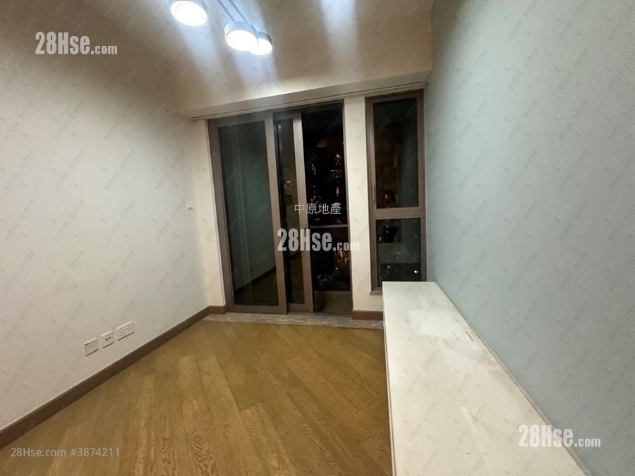 Parc City Sell 2 Bedrooms 522 ft²