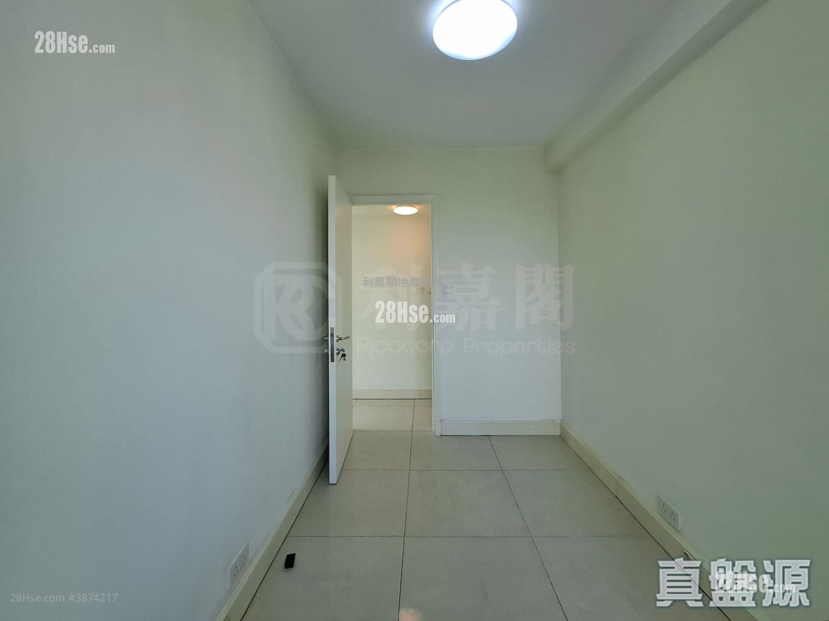 Caribbean Coast Sell 3 Bedrooms , 2 Bathrooms 749 ft²