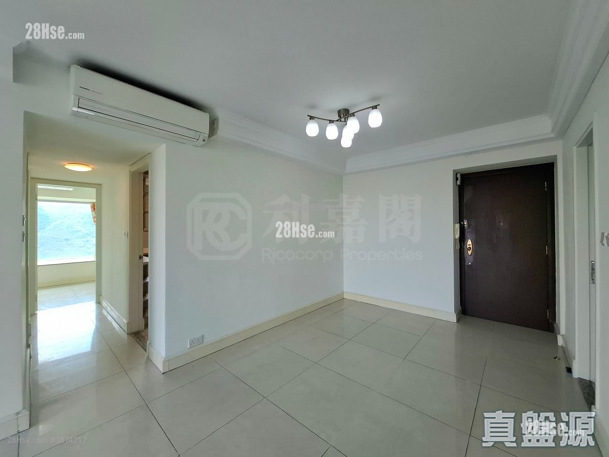 Caribbean Coast Sell 3 Bedrooms , 2 Bathrooms 749 ft²