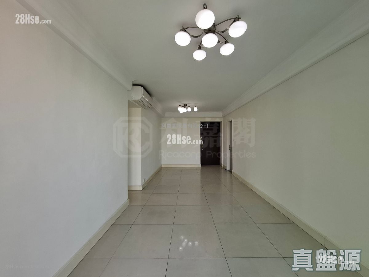Caribbean Coast Sell 3 Bedrooms , 2 Bathrooms 749 ft²