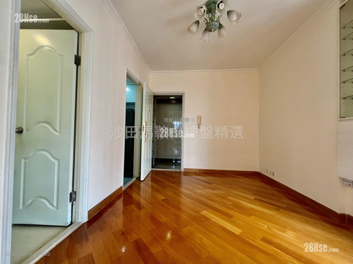 Sunshine City Sell 2 Bedrooms , 1 Bathroom 337 ft²