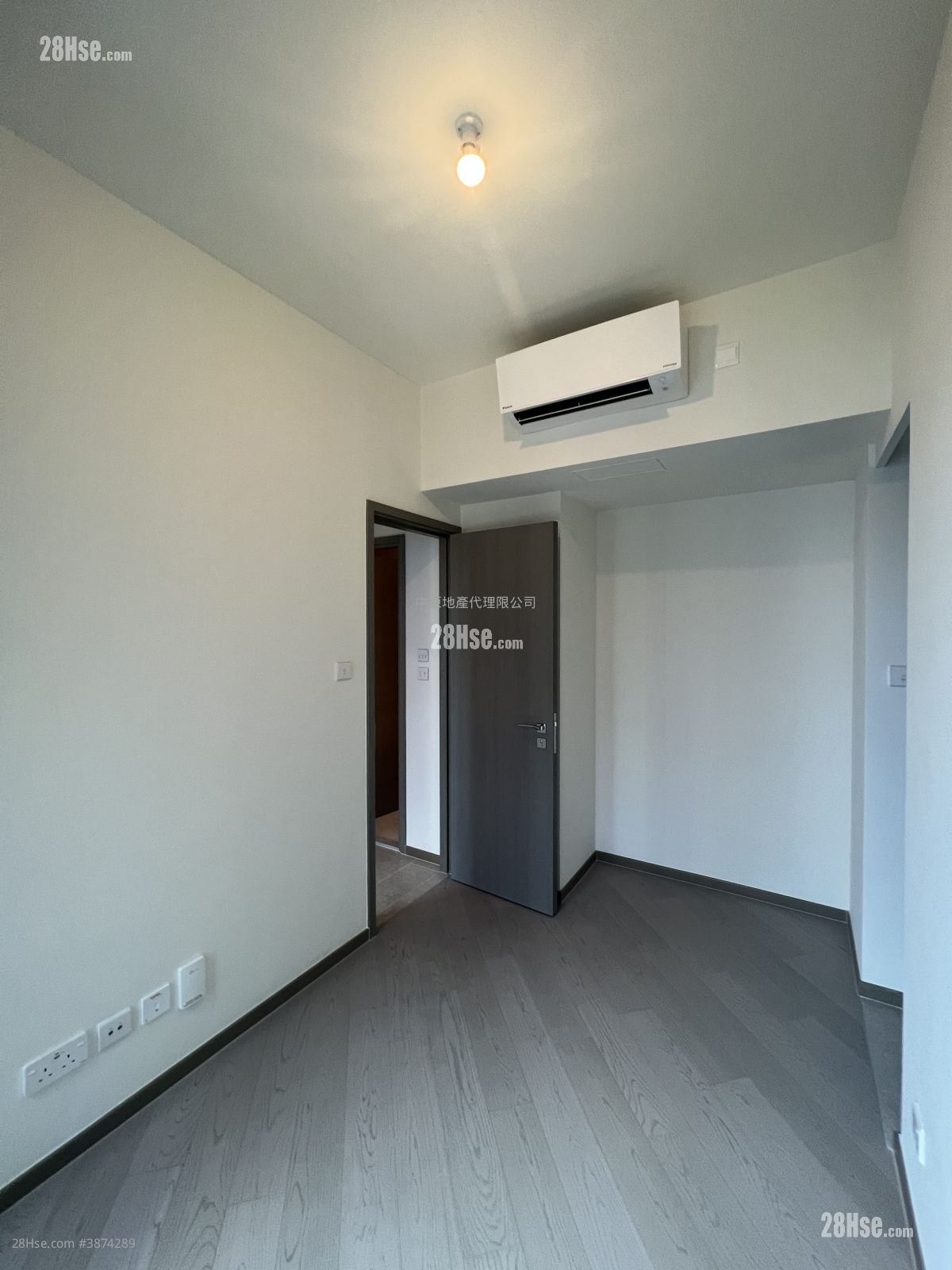 Novo Land Sell 2 Bedrooms , 1 Bathroom 417 ft²