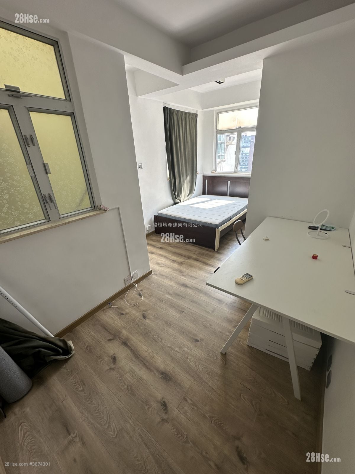 Winfield Building Rental Studio , 1 Bathroom 189 ft²