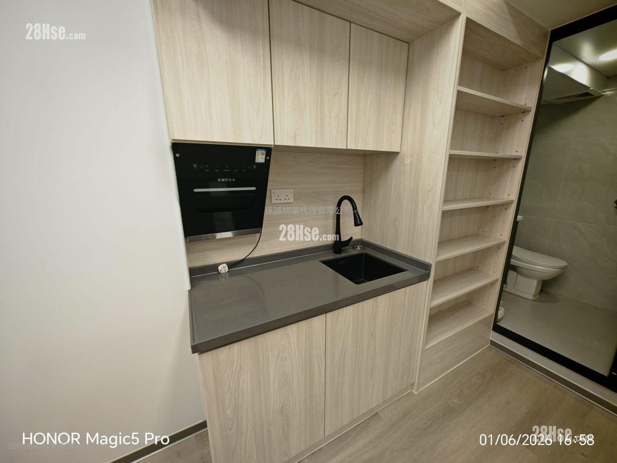Kwun Tong Industrial Centre Rental 200 ft²