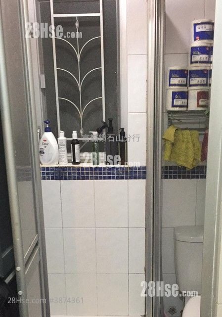 Tsui Fung Building Sell 2 Bedrooms , 1 Bathroom 286 ft²