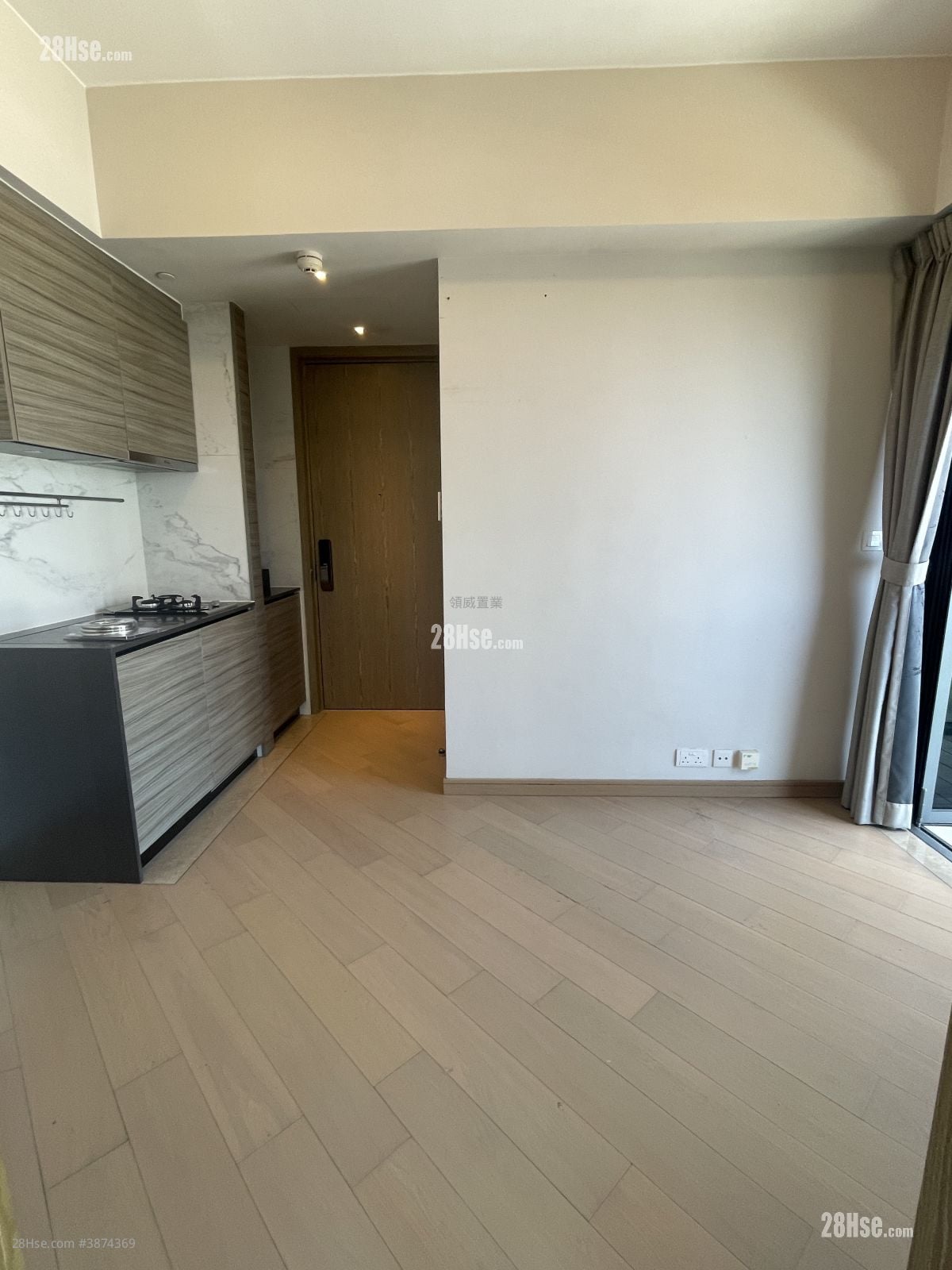 The Zutten Rental 1 Bedroom , 1 Bathroom 275 ft²