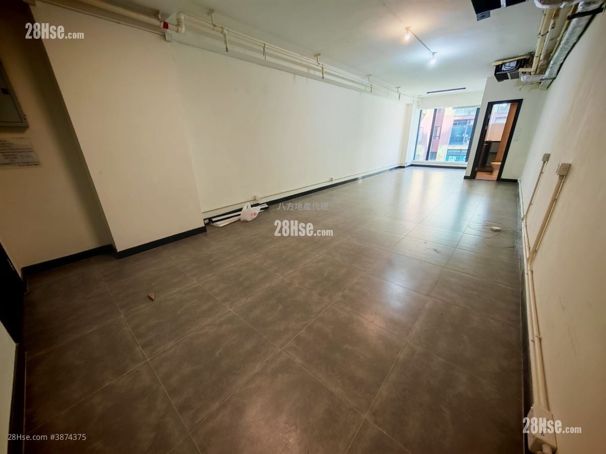Core 45 Rental Studio , 1 Toilet 564 ft²