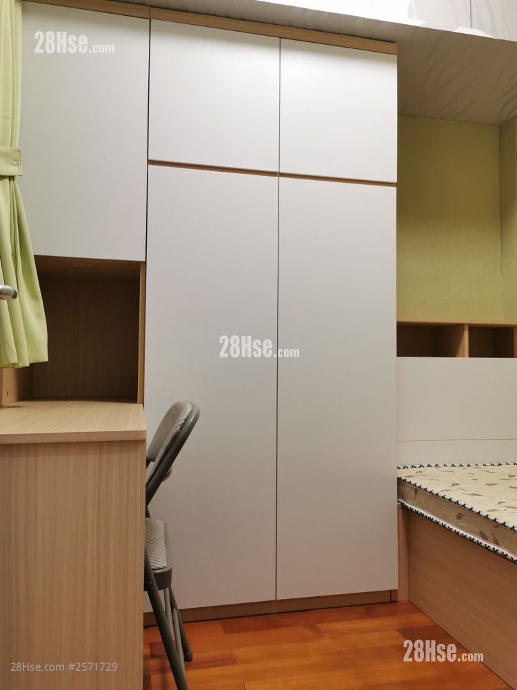 金堂大廈 租盤 5+ 房 , 2 浴室 700 平方呎