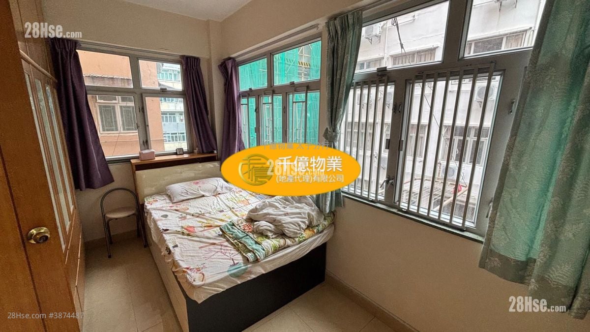 Shing Hing Building Sell 2 Bedrooms 313 ft²