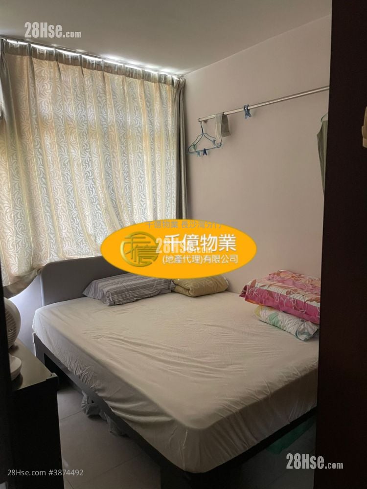 Lei Cheng Uk Estate Sell 2 Bedrooms , 1 Bathroom 443 ft²