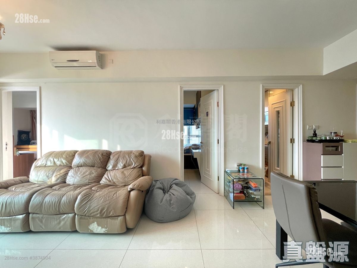 Hemera Rental 792 ft²