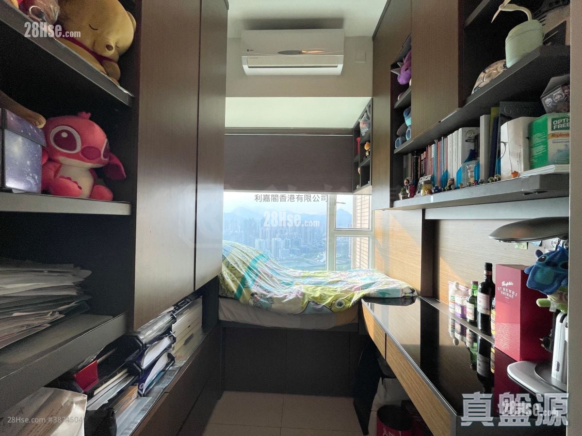 Hemera Rental 792 ft²