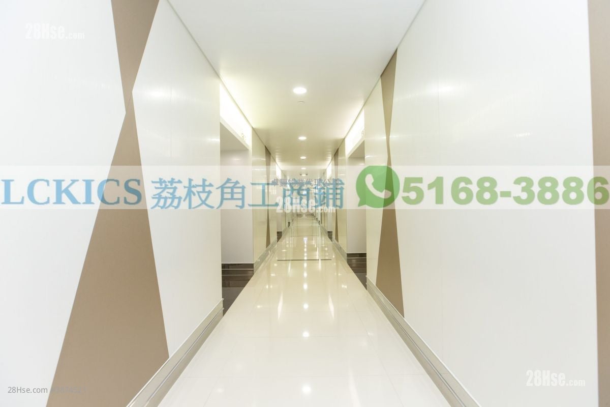 Peninsula Tower Rental Studio 634 ft²