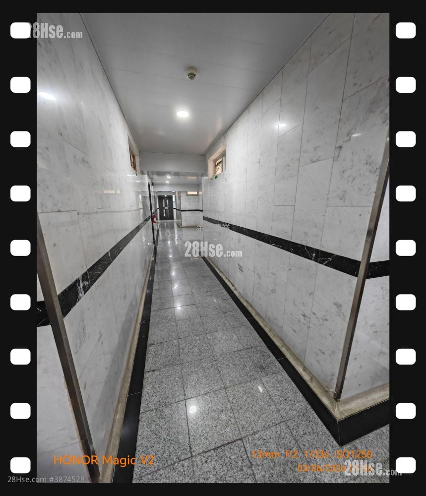Hankow Centre Sell 4 Bedrooms , 3 Bathrooms 1,590 ft²