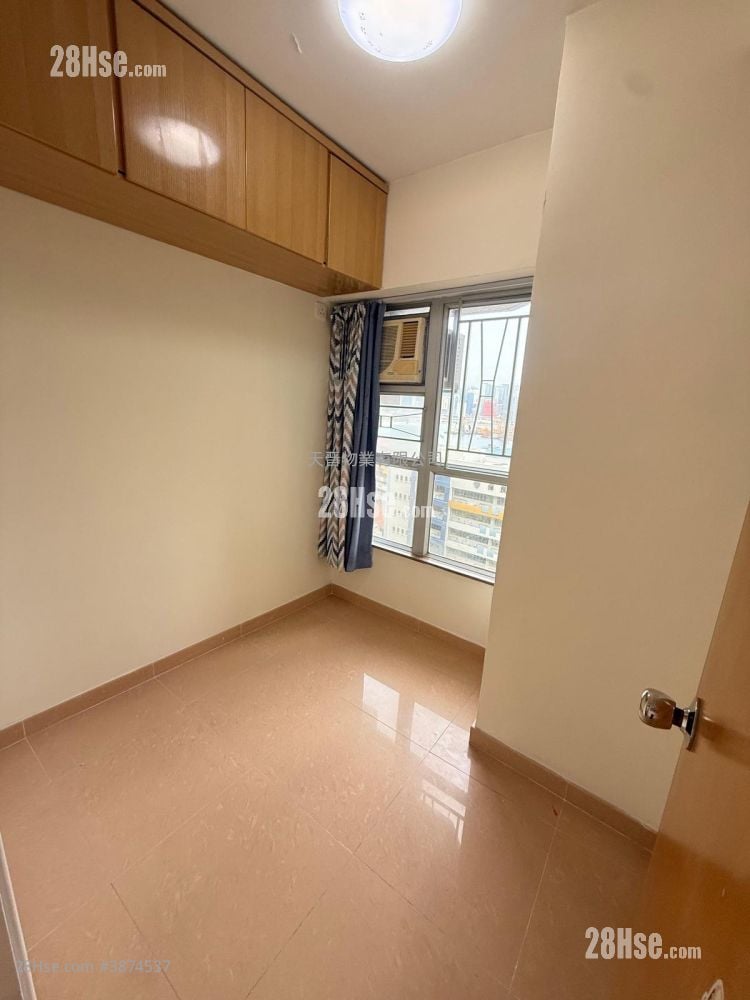 Bailey Garden Sell 3 Bedrooms , 1 Bathroom 467 ft²