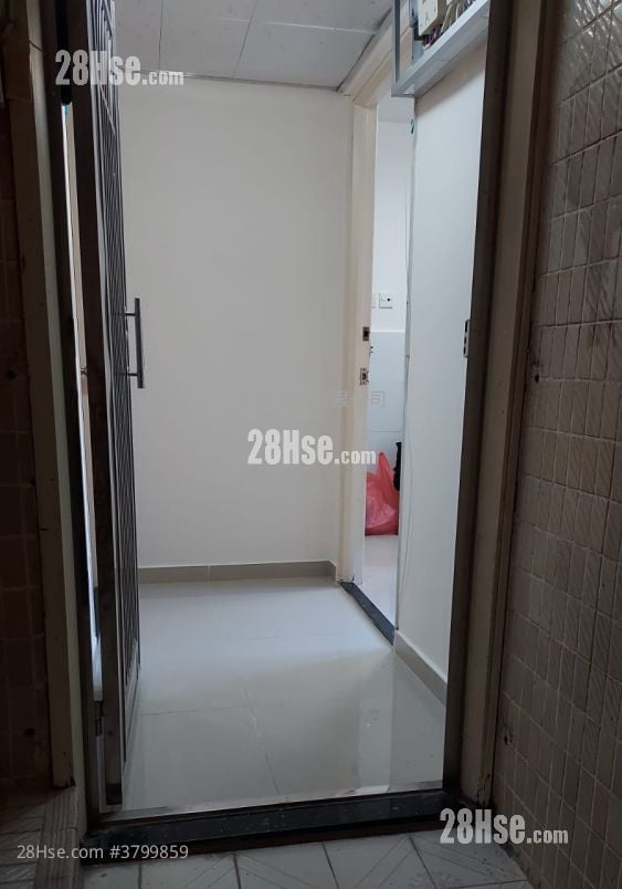 living room: Village Rental 1 Bedroom , 1 Bathroom