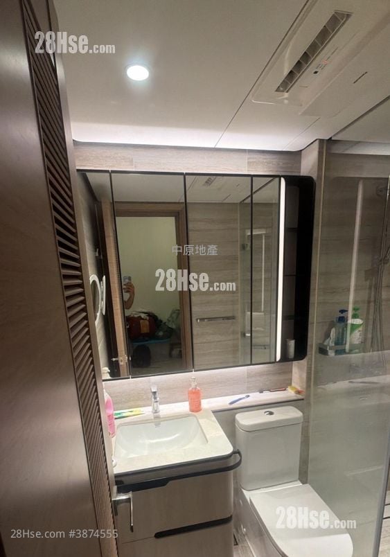 High Park Sell 1 Bedroom 320 ft²