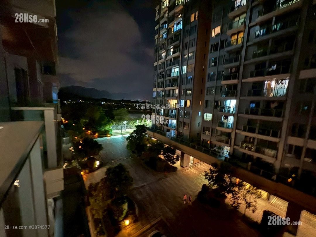 Park Yoho Sell Studio , 1 Bathroom 254 ft²
